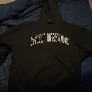 Boohoo man sweater, size medium but fits very big